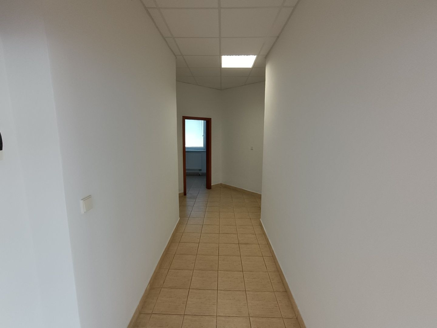 Administratívno-apartmánová budova