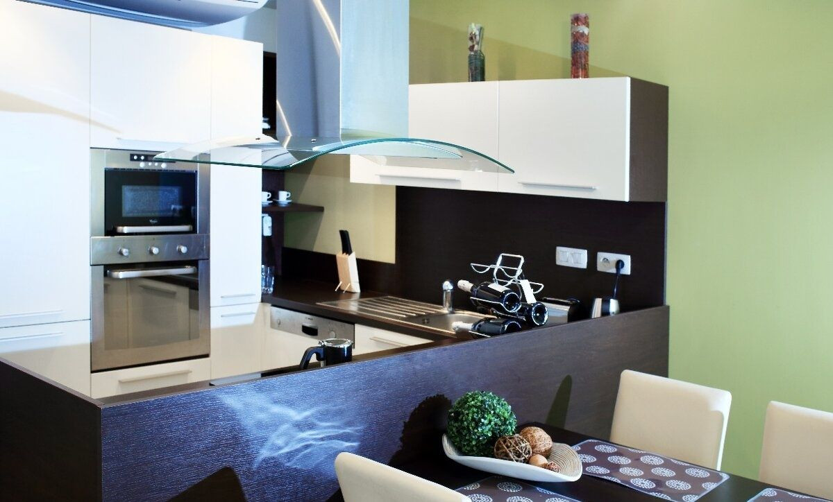 Kompletne zariadený 3 - izbový byt v srdci Bratislavy