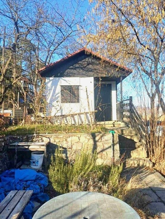 ZNÍŽENÉ !!! CHATKA SO ZÁHRADOU - PARTIZÁNSKE - NÁVOJOVCE