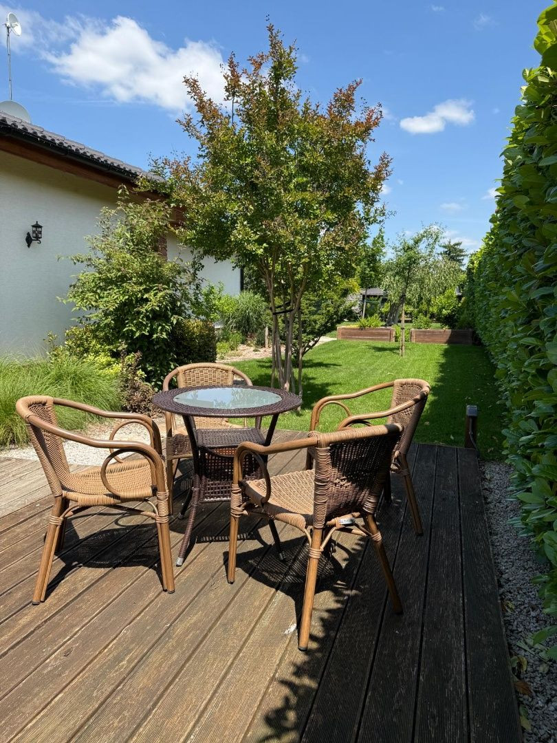 Štýlový 5-izbový bungalov s krásnou záhradou