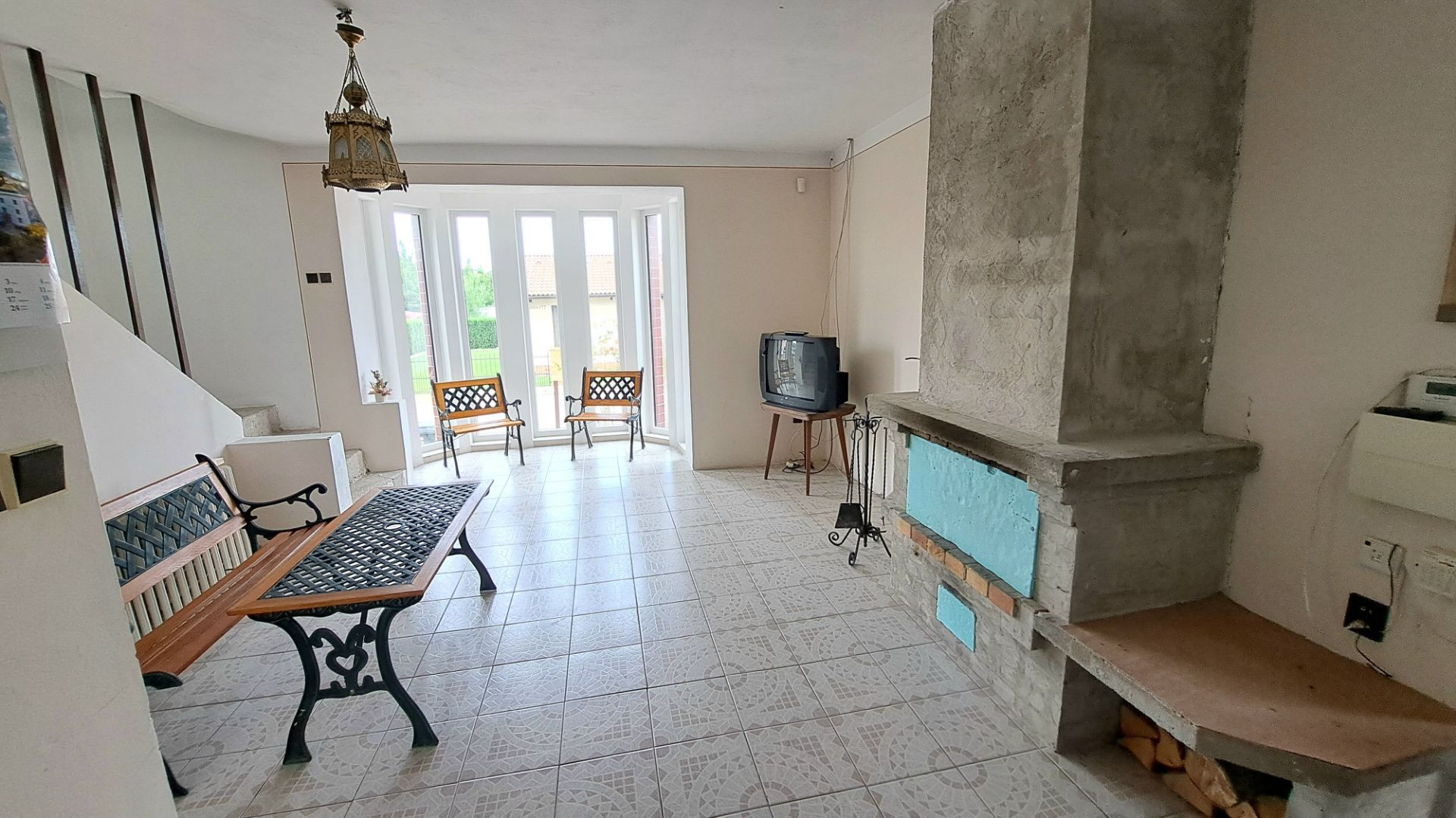 TOP PONUKA! Priestranný 7 izbový dom na predaj. IHNEĎ OBÝVATEĽNÝ