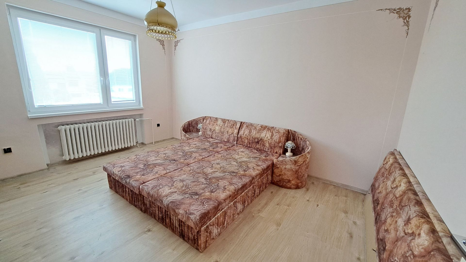 TOP PONUKA! Priestranný 7 izbový dom na predaj. IHNEĎ OBÝVATEĽNÝ