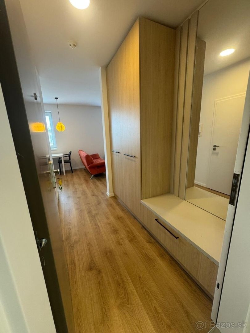 Prenájom 2-izboveho bytu v novostavbe