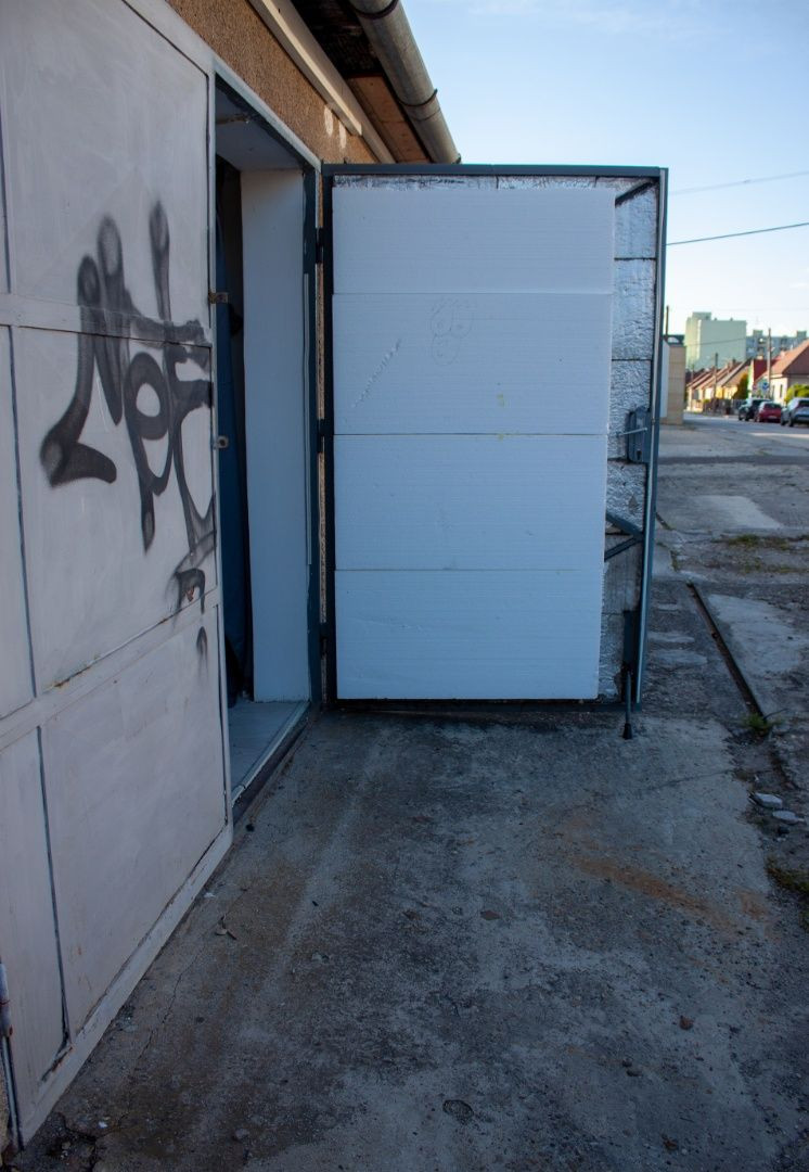 IBA U NÁS - Garáž na Oblúkovej ulici v Trnave