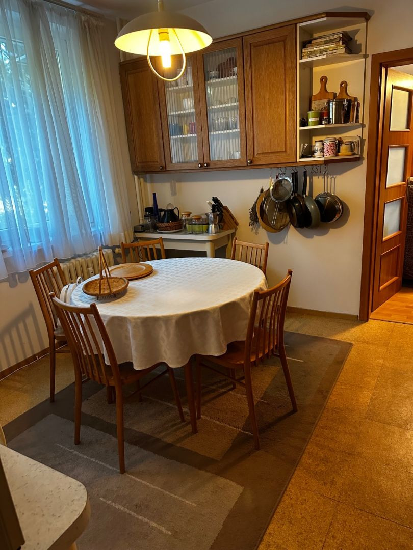 Pekne zariadený 3-izbový byt v centre Ružinova