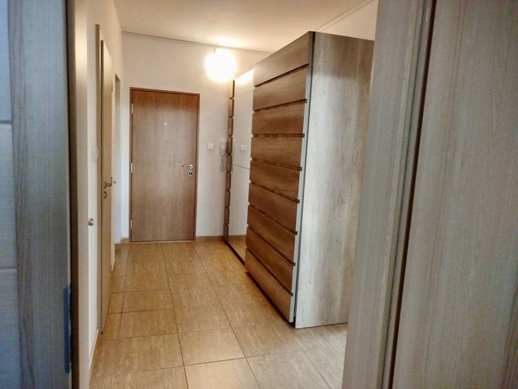 Prenájom 3 izbový byt s loggiou a šatníkom na Rozkvete v Považskej Bystrici