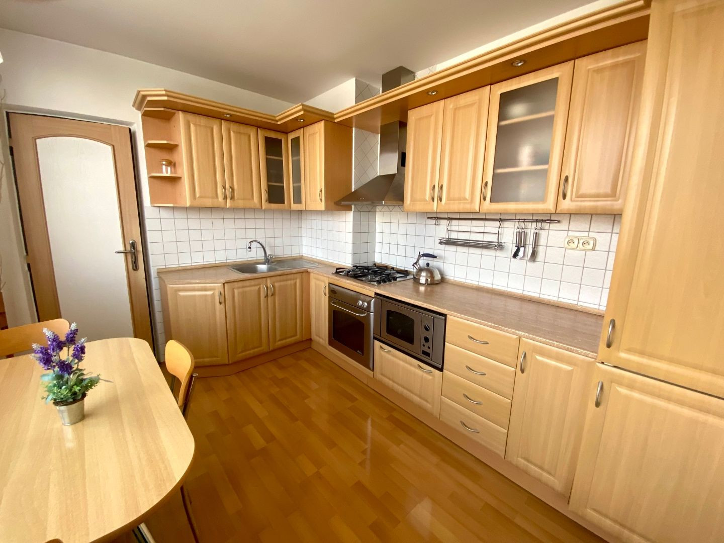 Predaj: Jedinečný 4-izbový byt 105 m², 2 balkóny, 2 kúpeľne, 3 pivnice – Považská Bystrica