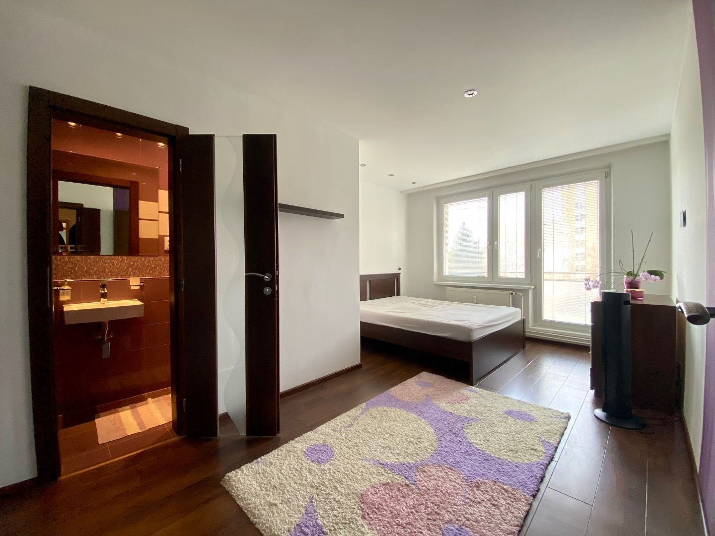 Predaj: Jedinečný 4-izbový byt 105 m², 2 balkóny, 2 kúpeľne, 3 pivnice – Považská Bystrica