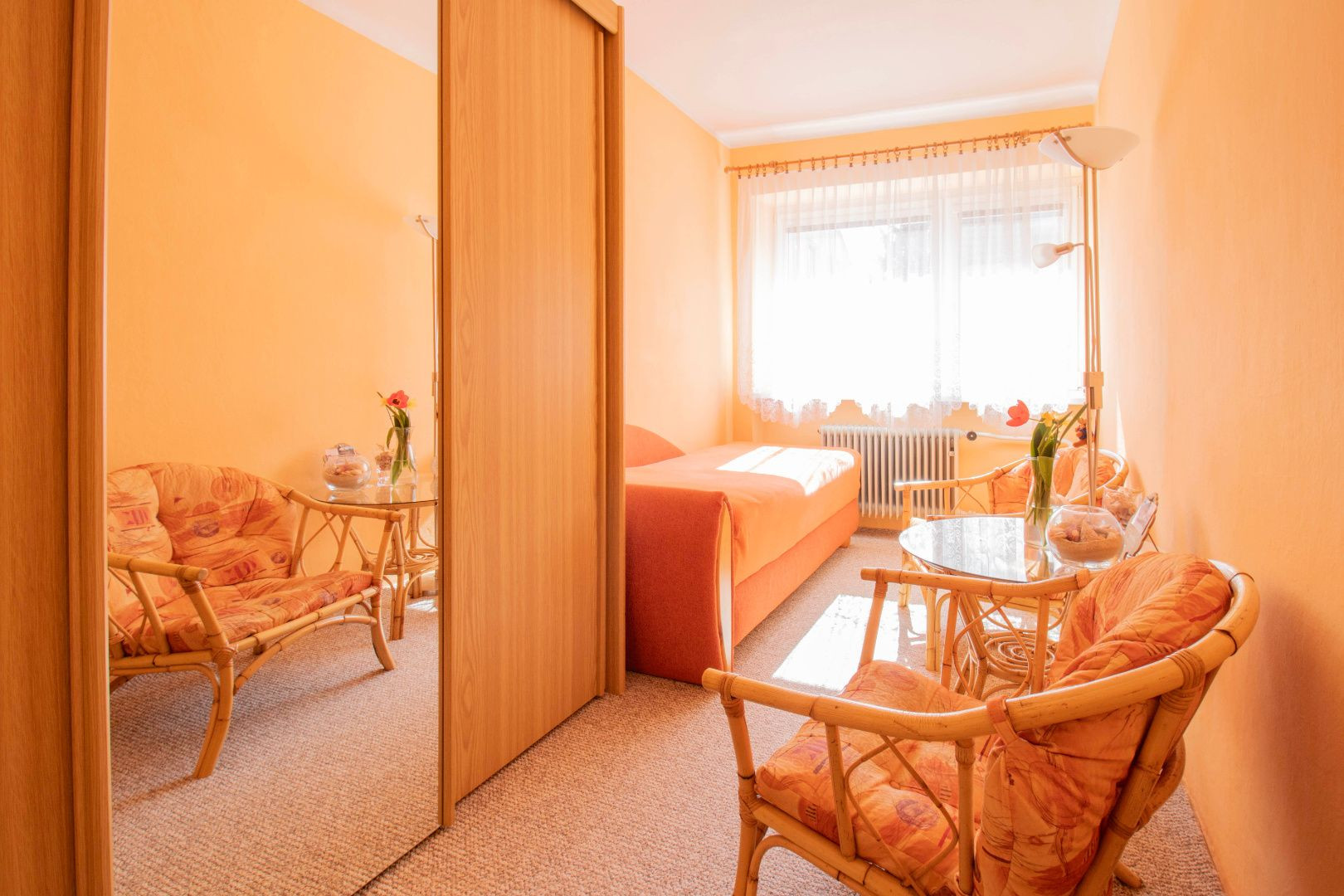 Čiastočne zrekonštruovaný dom vo výbornej lokalite s garážou