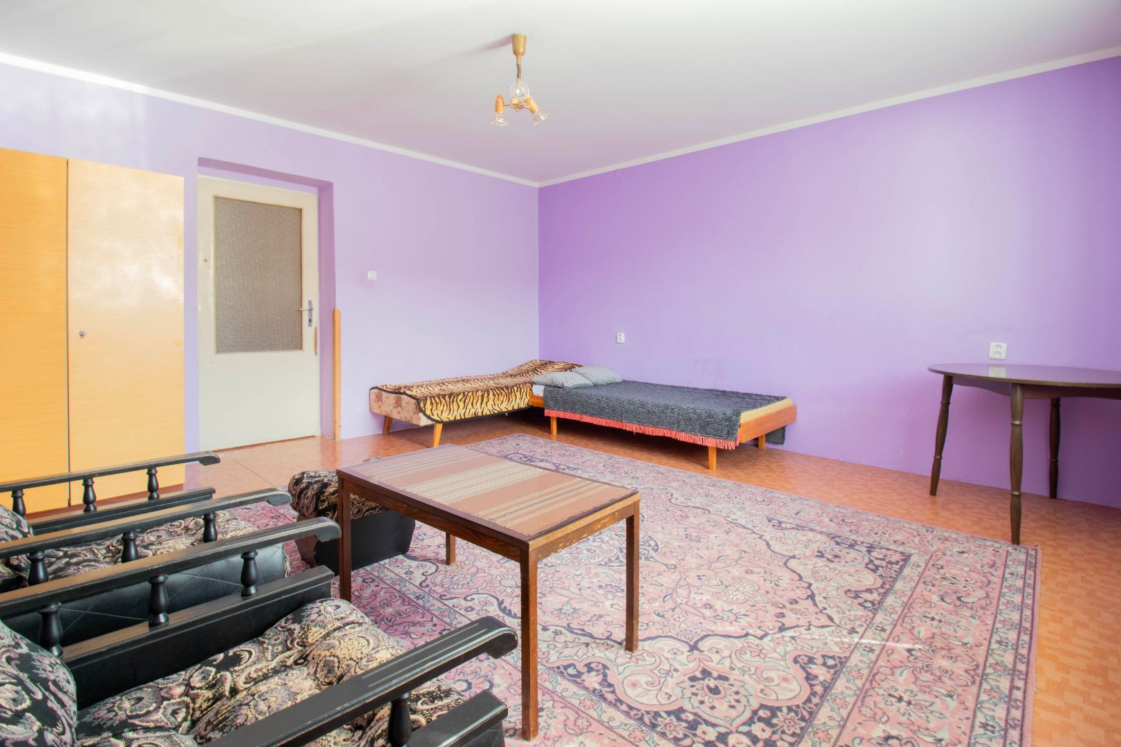 REZERVOVANÉ - Rodinný dom s rozľahlým slnečným pozemkom