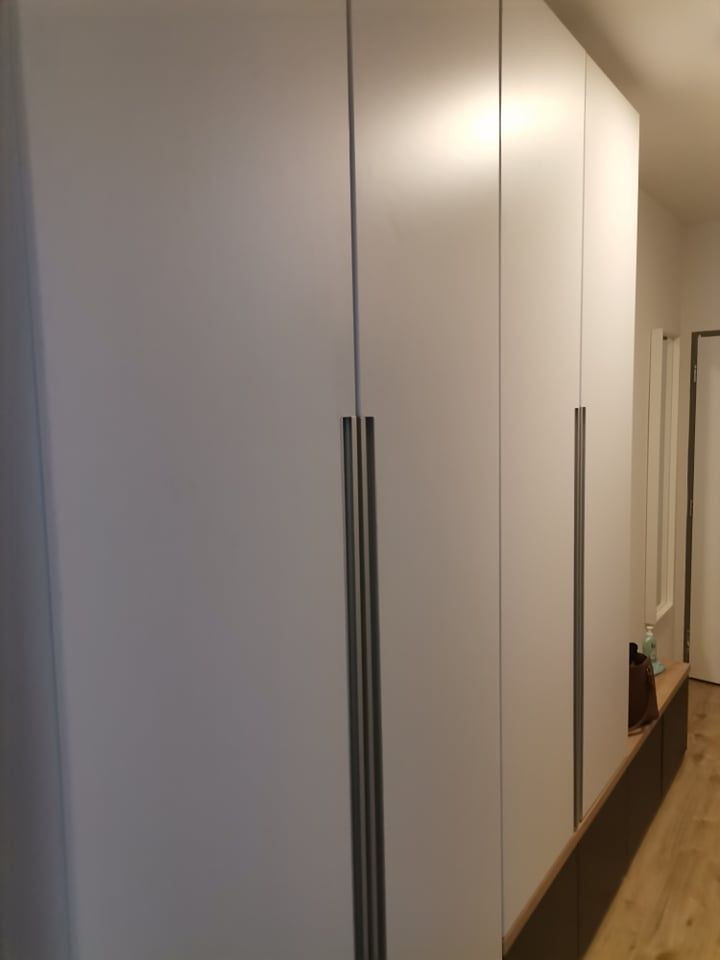 Kompletne zariadený 2 izbový byt s balkónom