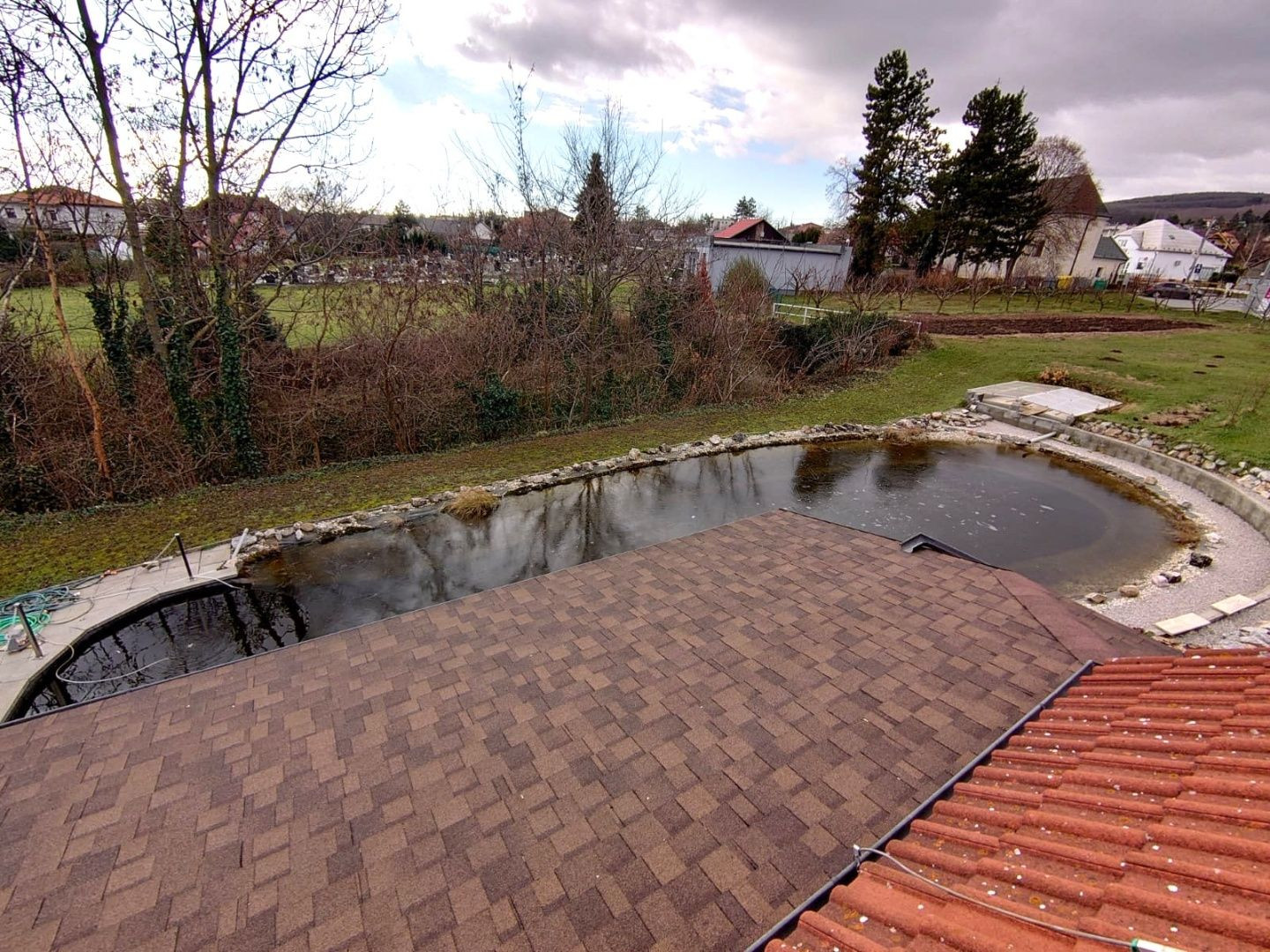 Na prenájom príjemné komerčné priestory