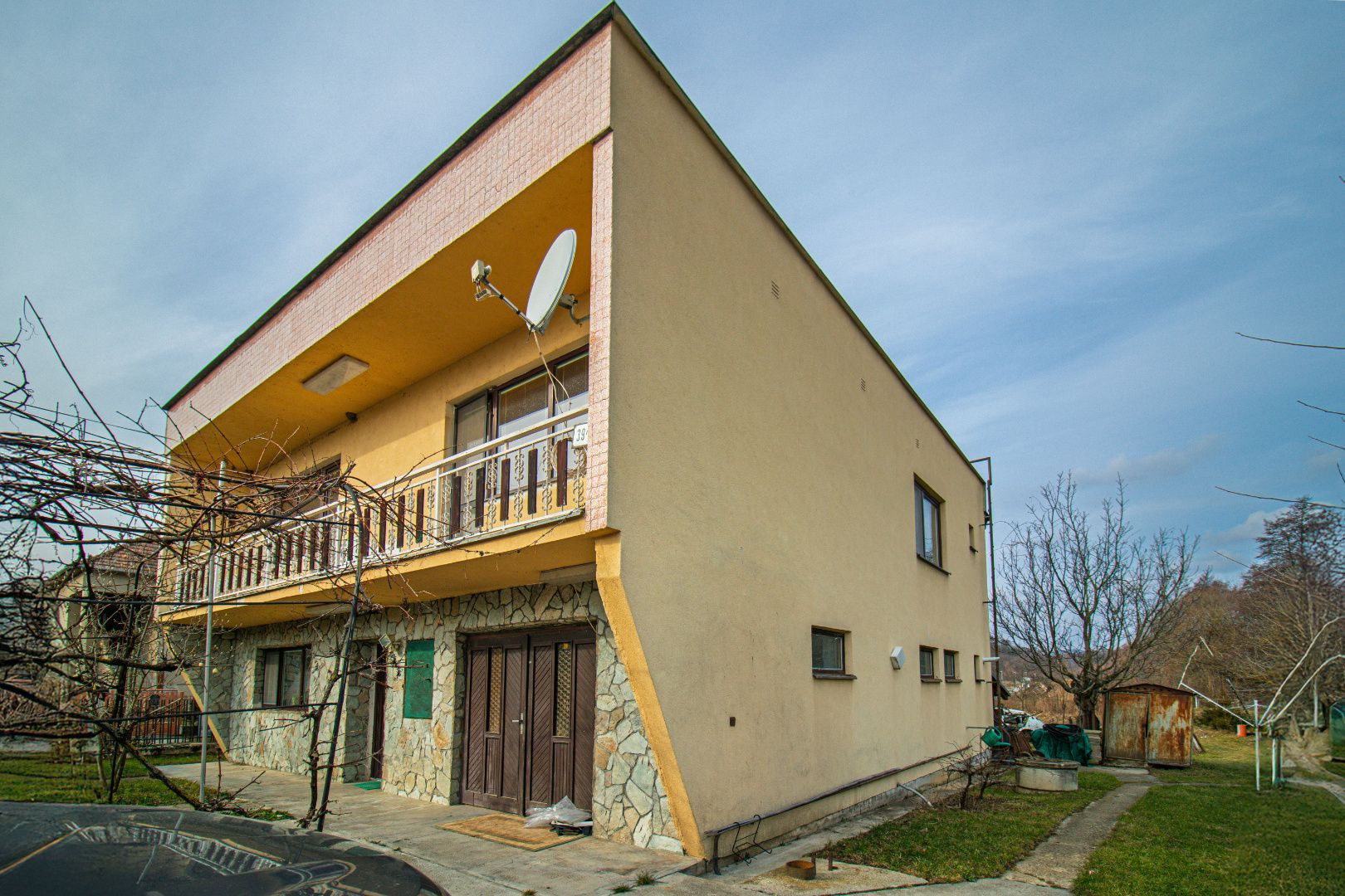 5-izbový rodinný dom v obci Bojná