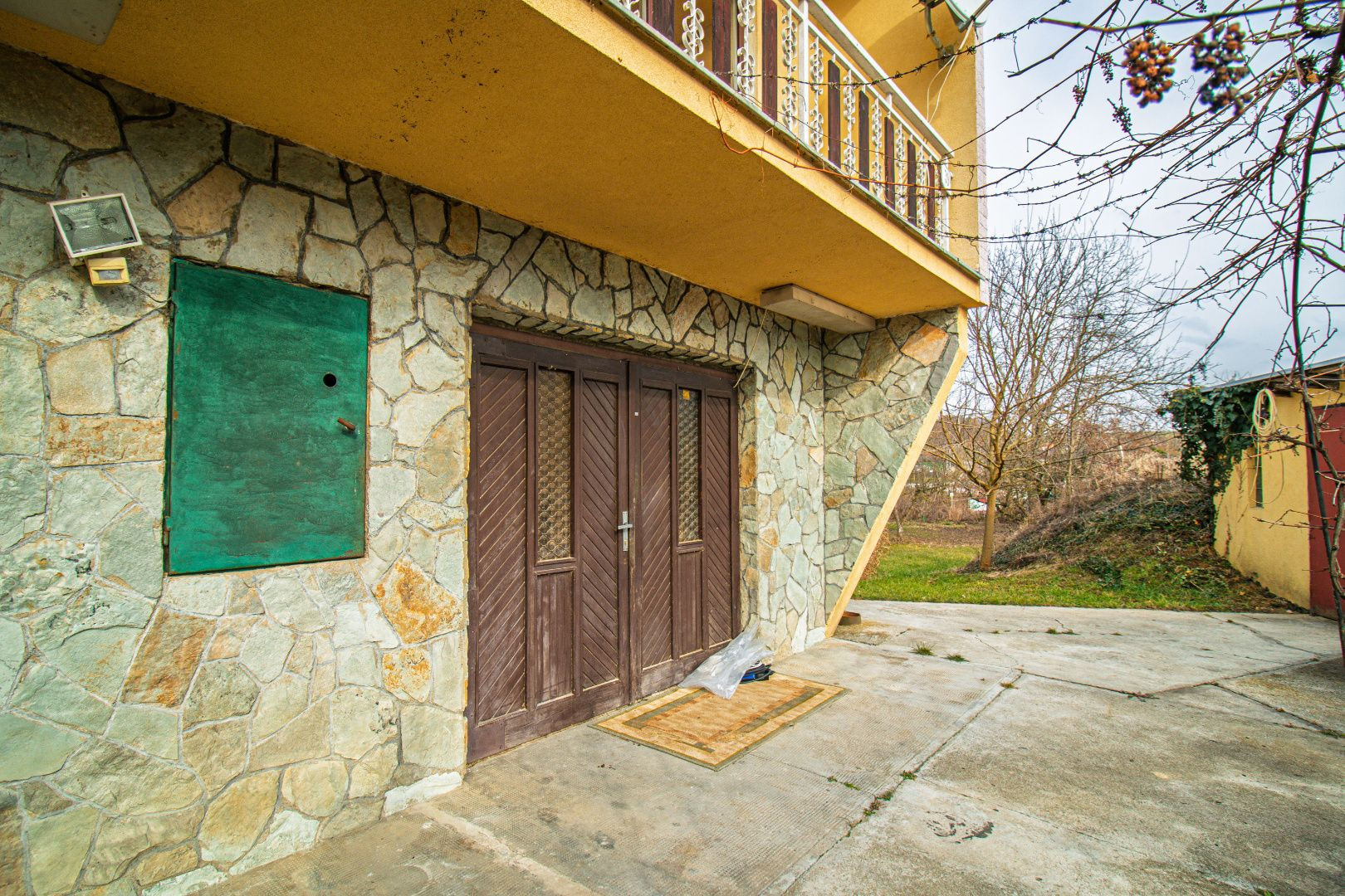 5-izbový rodinný dom v obci Bojná