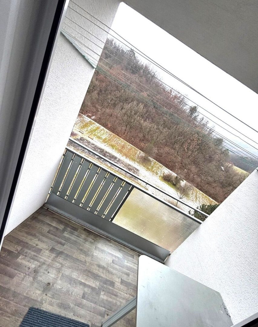 PEKNÝ 3 IZBOVÝ BYT - S KRÁSNYM VÝHĽADOM