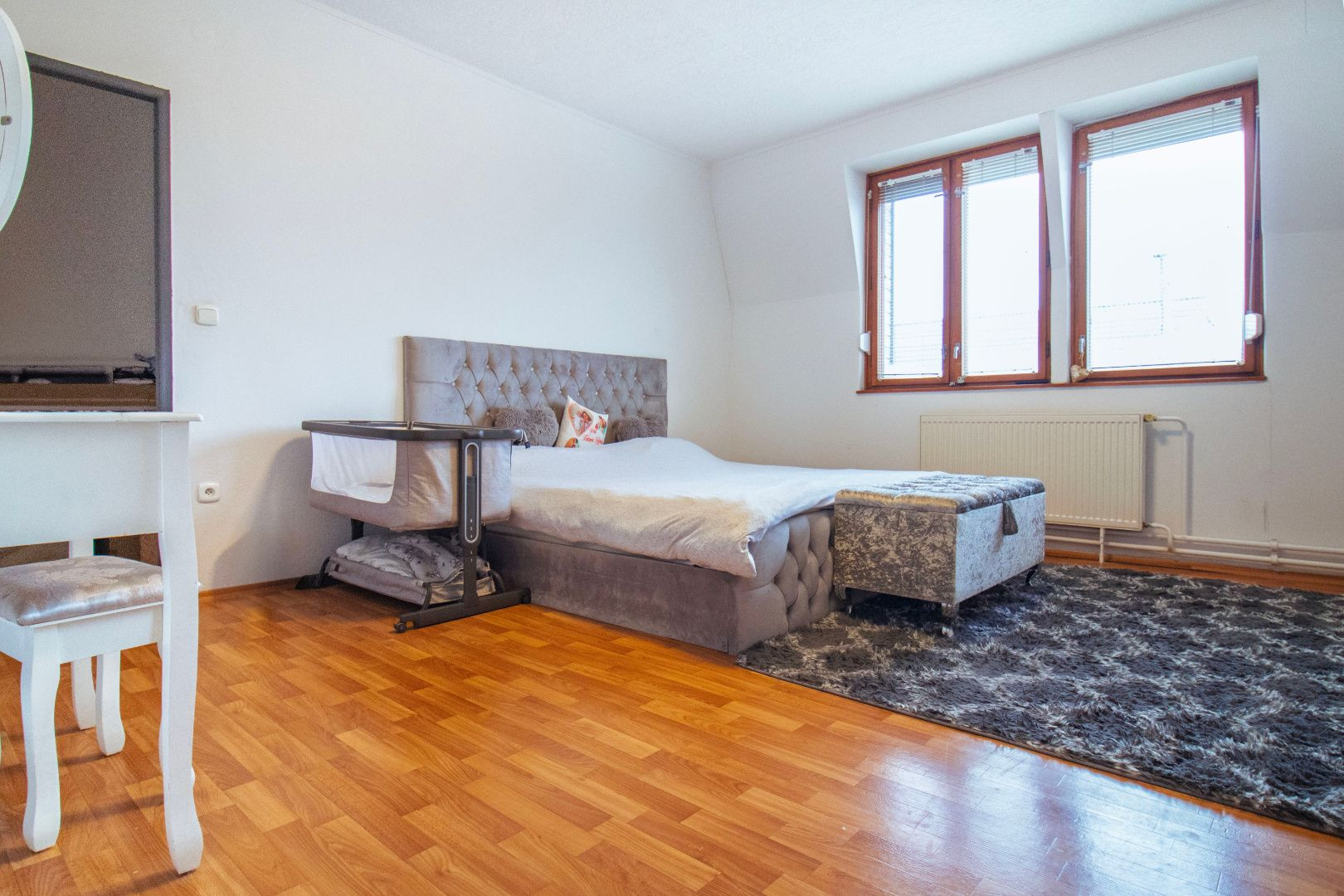 Priestranný rodinný dom v Hornej Strede s veľkým pozemkom