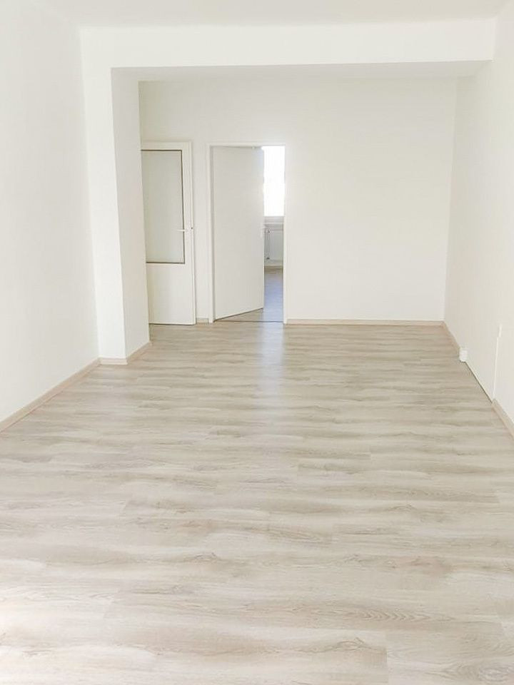 Dvojizbový byt s balkónom v meste Partizánske