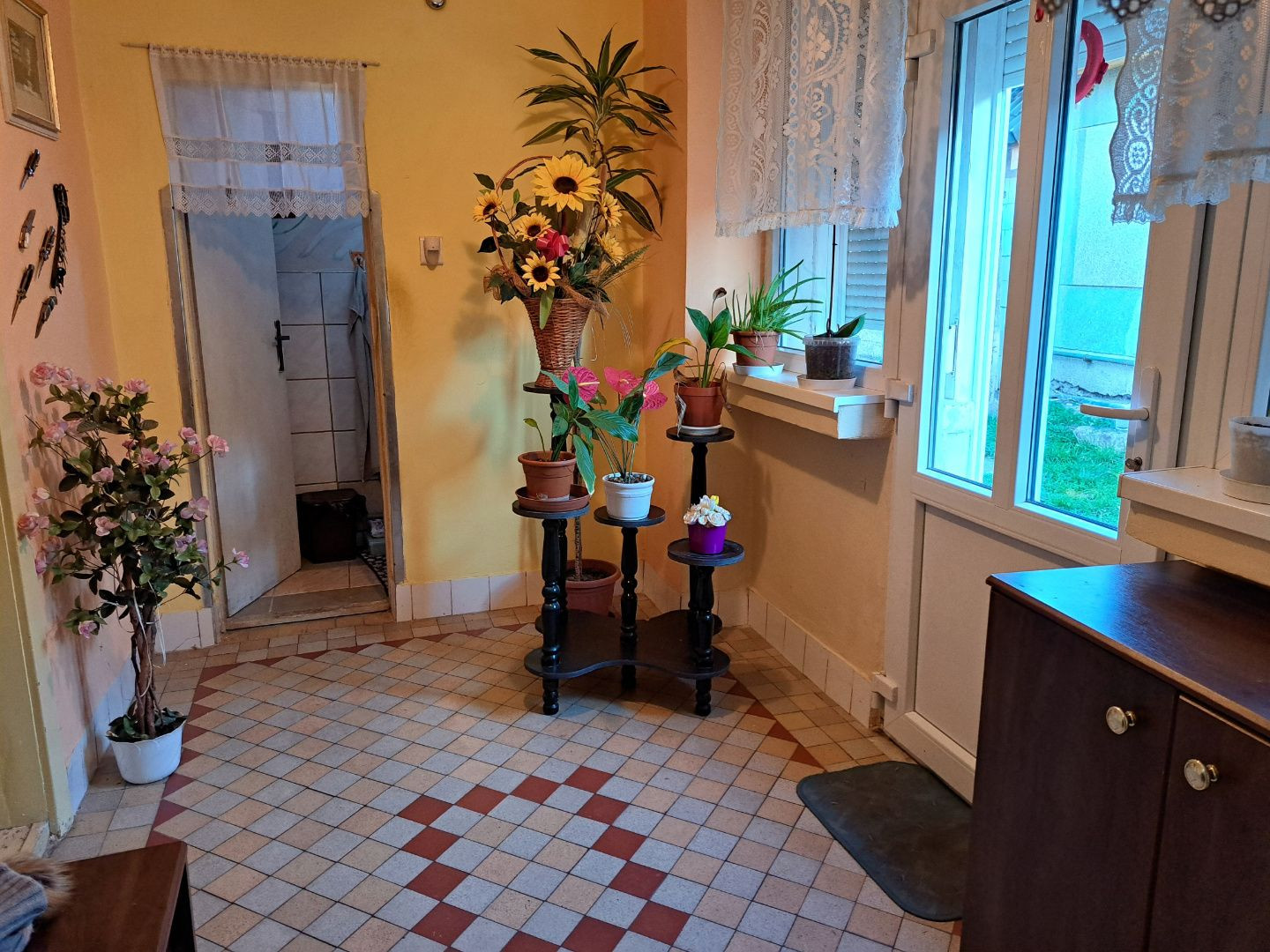 Rodinný dom na predaj v kľudnej časti obce