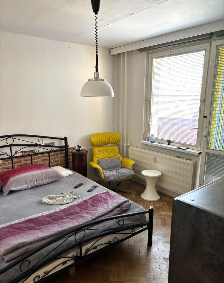 2 IZBOVÝ BYT - S 2 BALKÓNMI S KRÁSNYM VÝHĽADOM - VÝBORNÁ LOKALITA