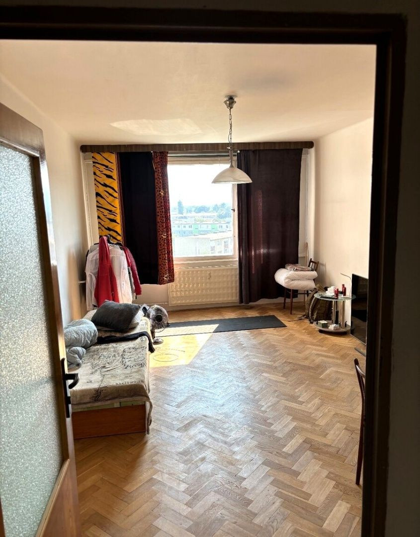 2 IZBOVÝ BYT - S 2 BALKÓNMI S KRÁSNYM VÝHĽADOM - VÝBORNÁ LOKALITA