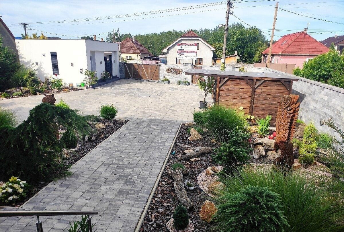 SHARK REAL ponúka výnimočná nehnuteľnosť s bazénom a pozemkom 2500m2