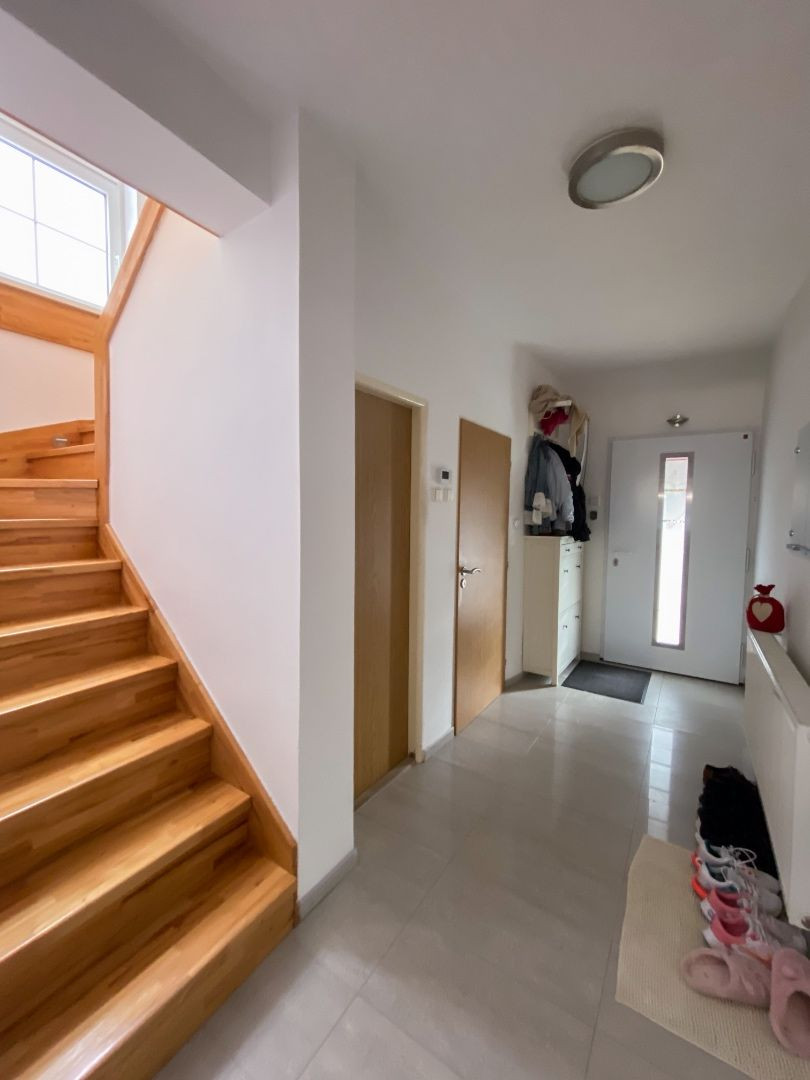 Znížená cena - 5i RD v obľúbenej lokalite