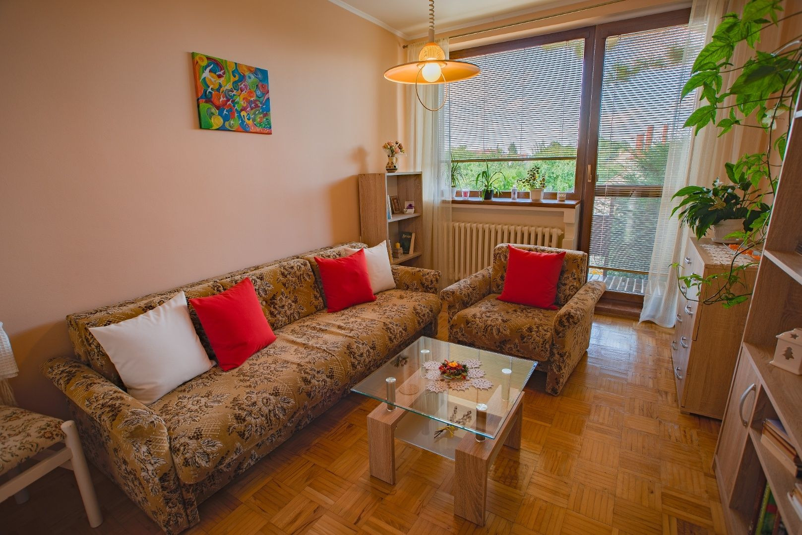 Peknučký zrekonštruovaný dom s veľkou úžitkovou záhradou