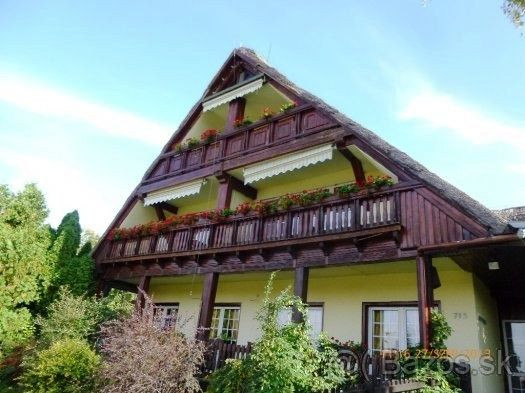 PENZIÓN / Apartmánový dom pri Štúrove