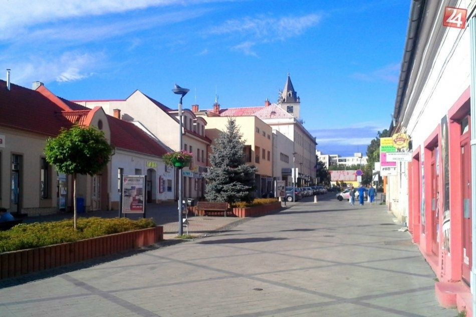 Na predaj polyfunkčný objekt v centre Hlohovca