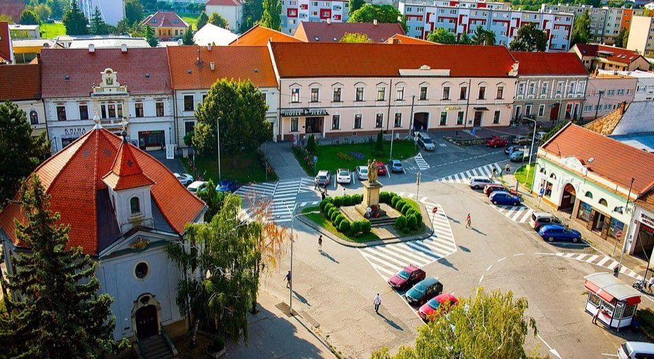 Na predaj polyfunkčný objekt v centre Hlohovca