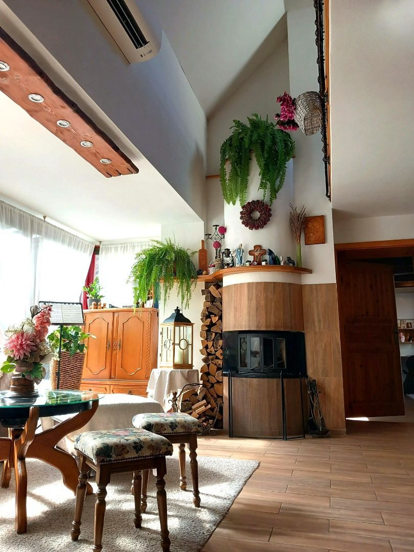 NOVÁ CENA! Výnimočný rodinný dom v krásnej prírode Štiavnických vrchov