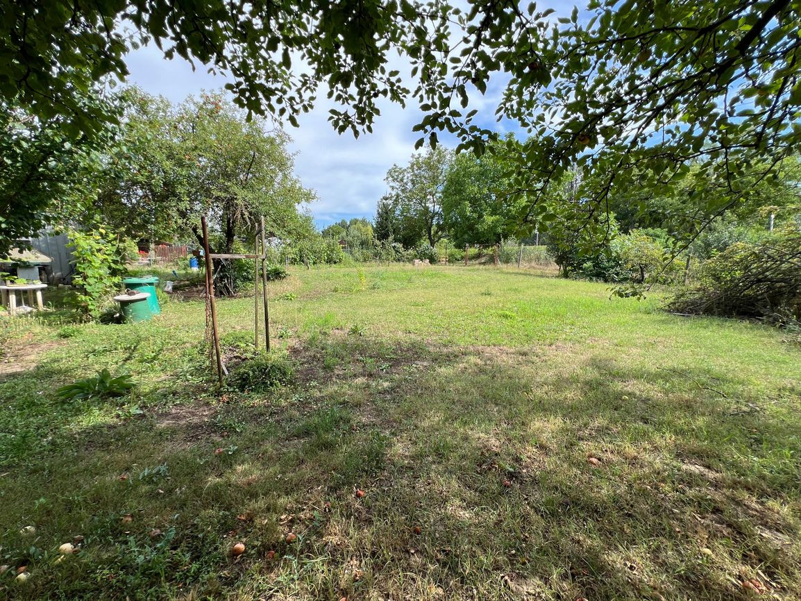 Pozemok na stavbu chaty v obci Kalná nad Hronom