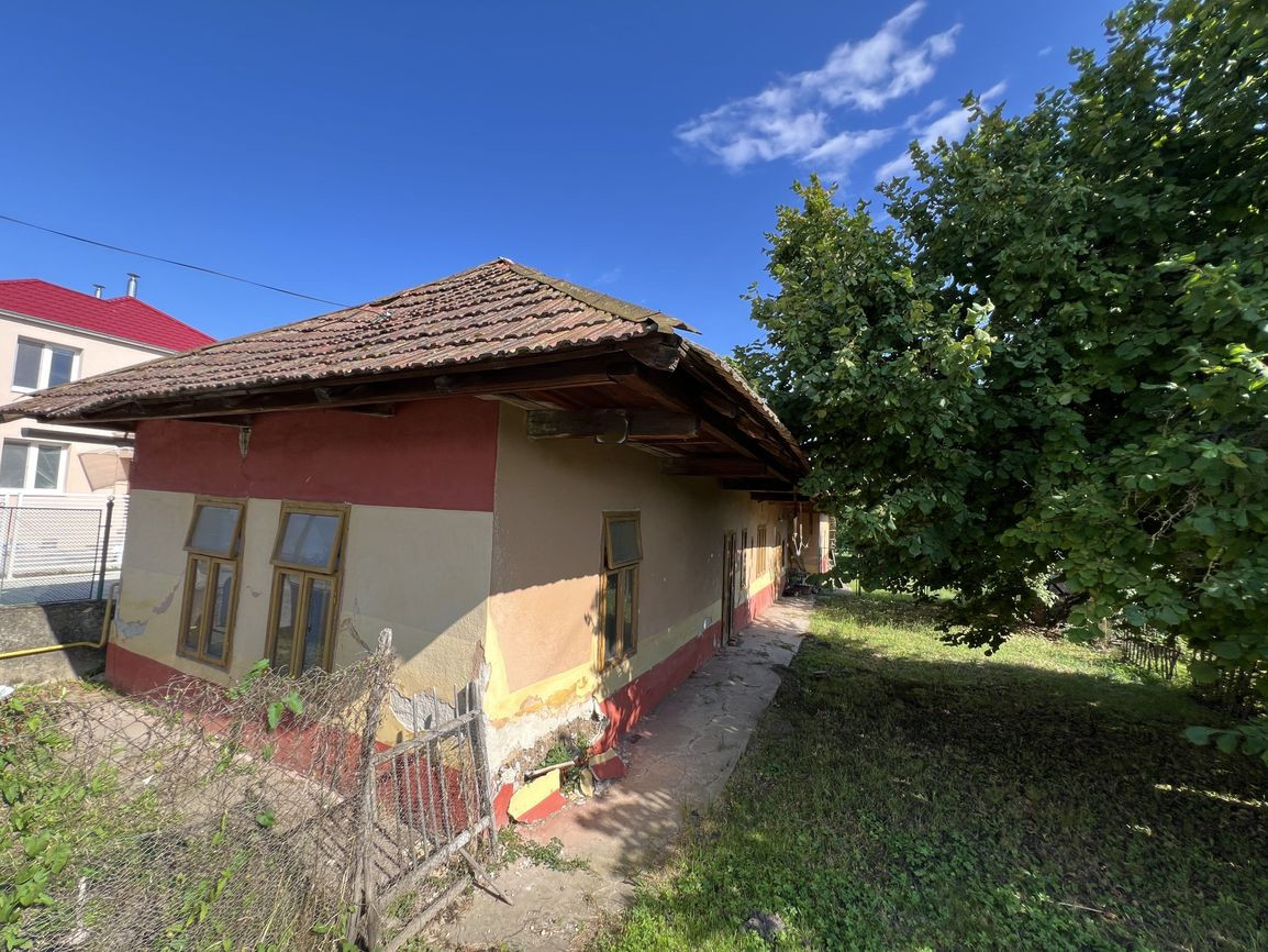 Rodinný dom s pekným pozemkom Pozba / Nové Zámky