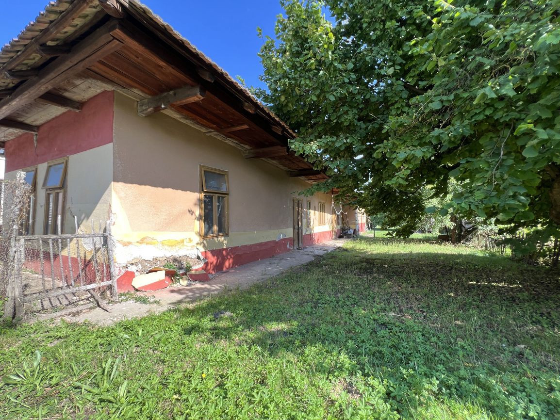 Rodinný dom s pekným pozemkom Pozba / Nové Zámky