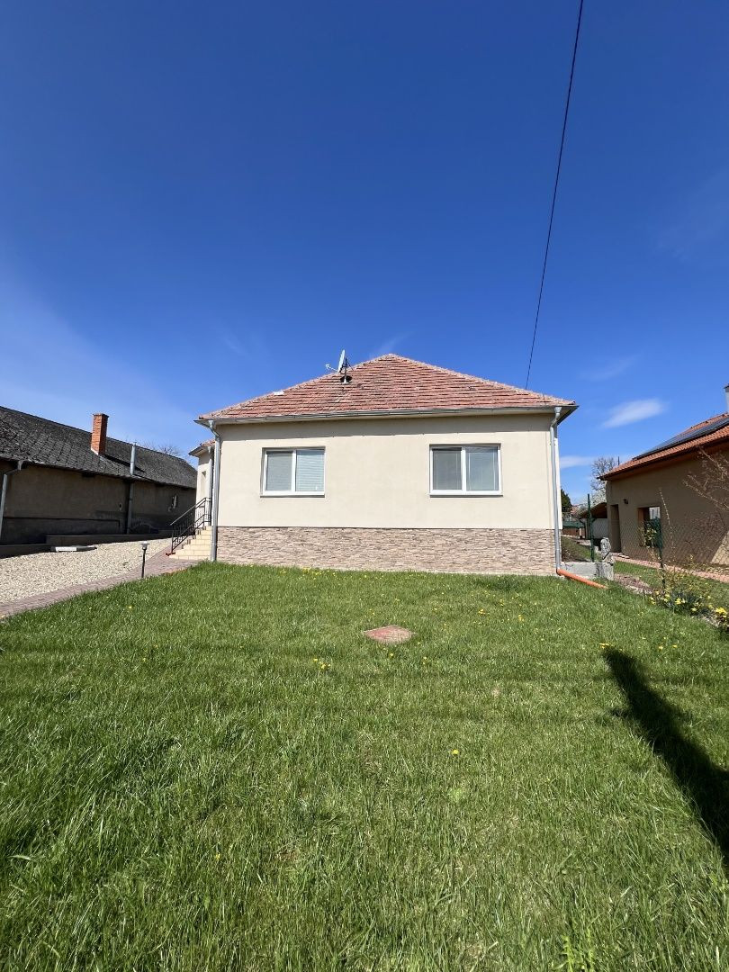 Rodinný dom vhodný aj na investíciu - Podhájska