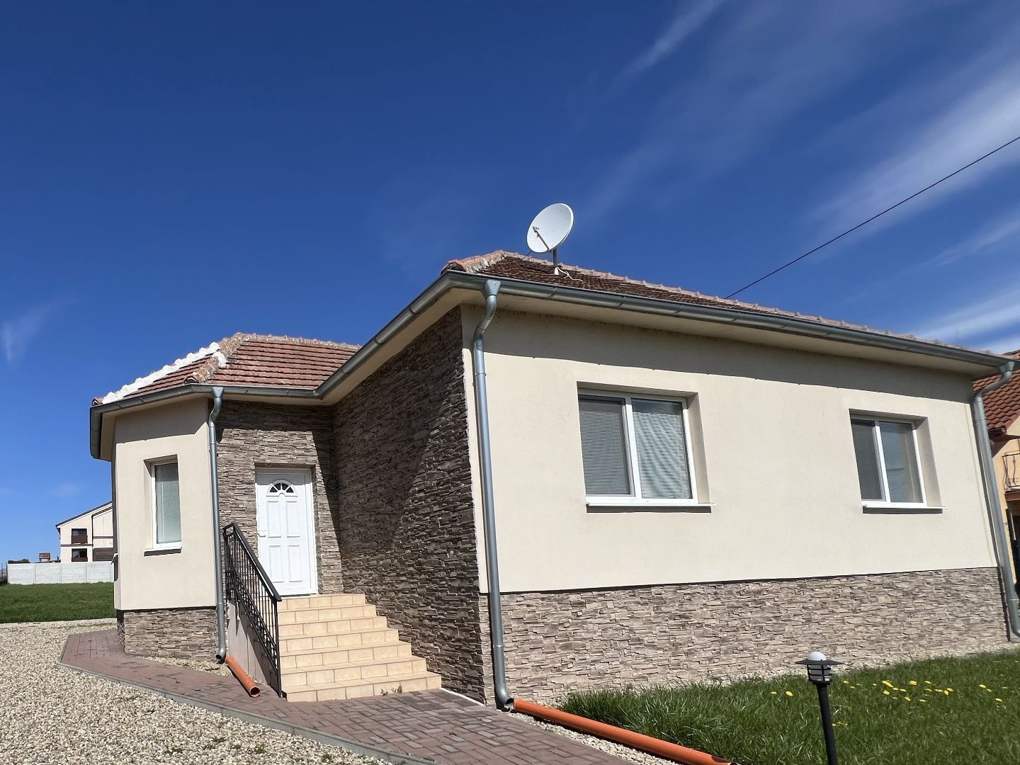 Rodinný dom vhodný aj na investíciu - Podhájska