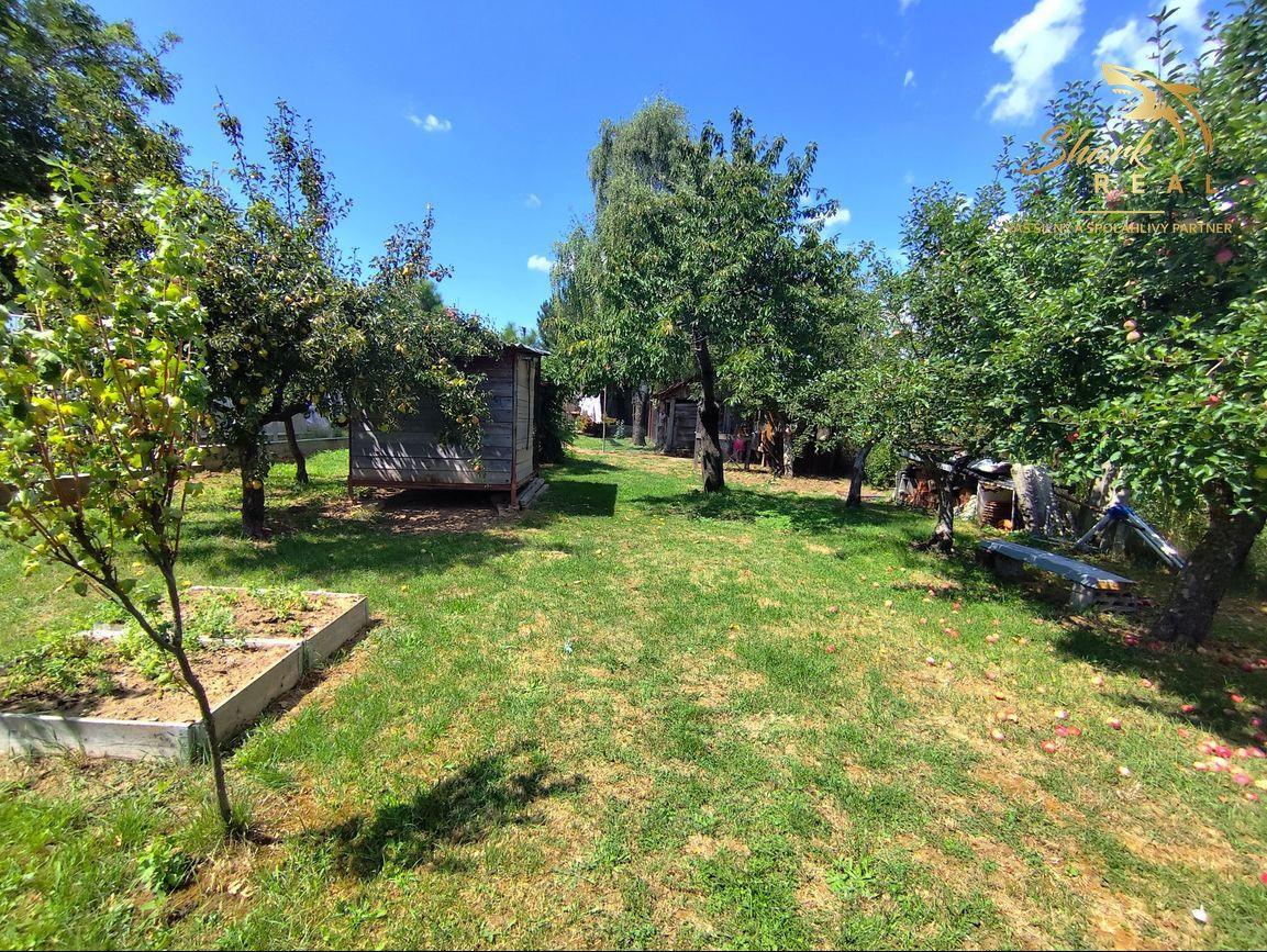 Priestranný a udržiavaný rodinný dom na predaj