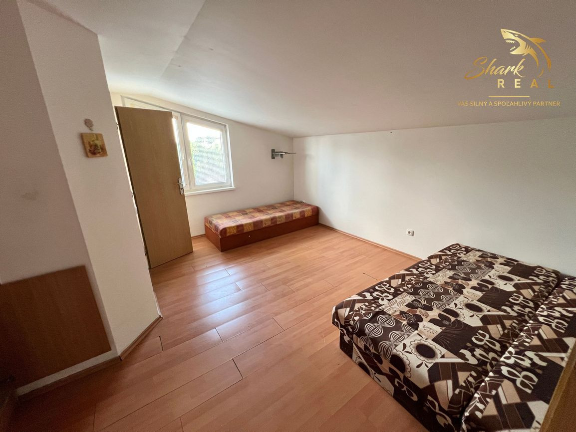 Penzión na predaj neďaleko termálneho kúpaliska Podhájska