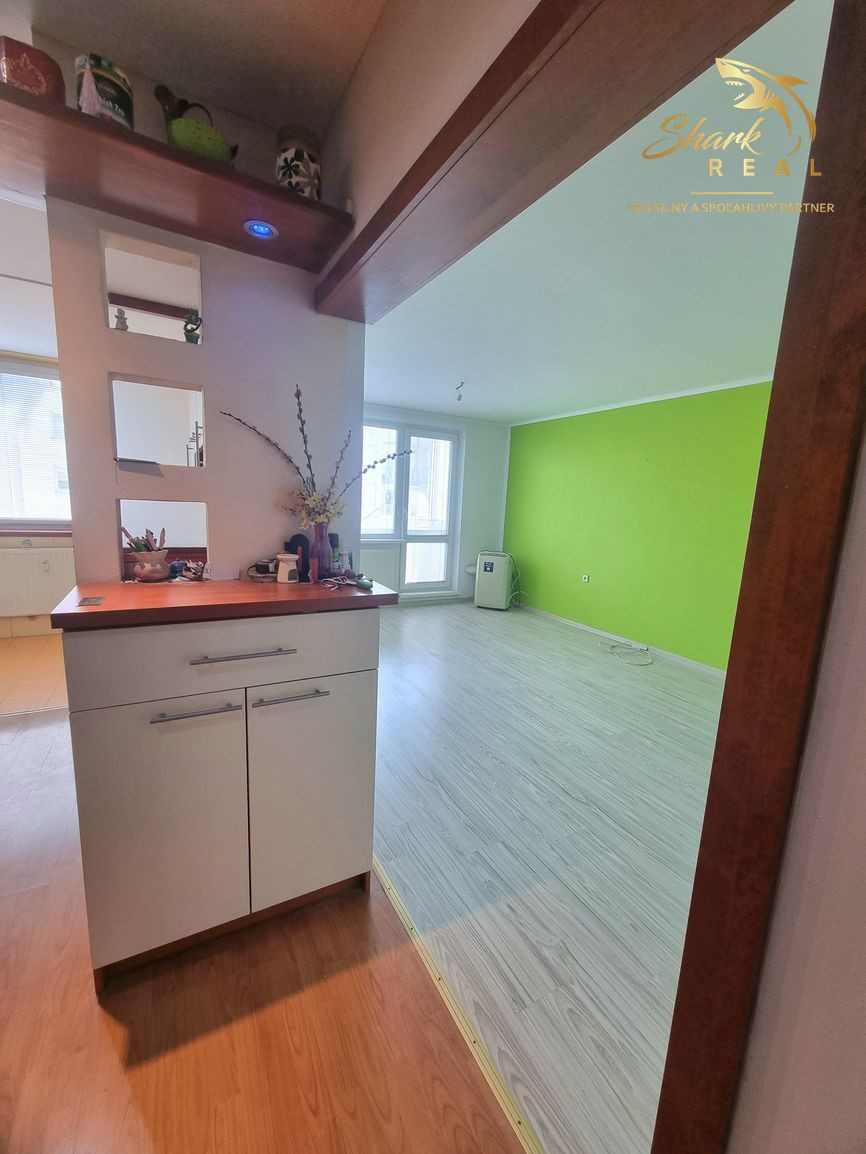 ZNÍŽENA CENA !!! Slnečný 3-izbový byt IDEÁLNY PRE RODINU!