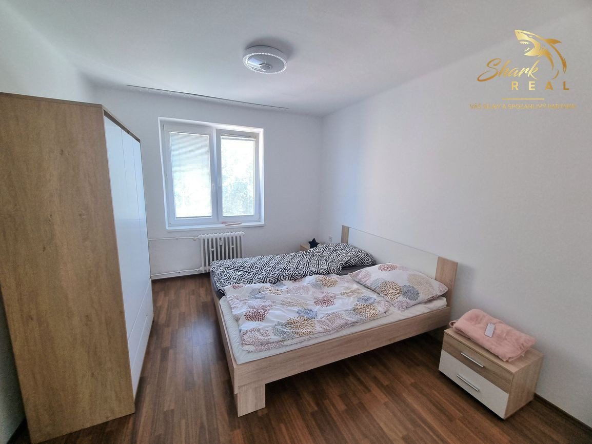 ZNÍŽENA CENA!!!Slnečný 2,5 izbový byt s krásnym výhľadom – okamžité nasťahovanie!!!