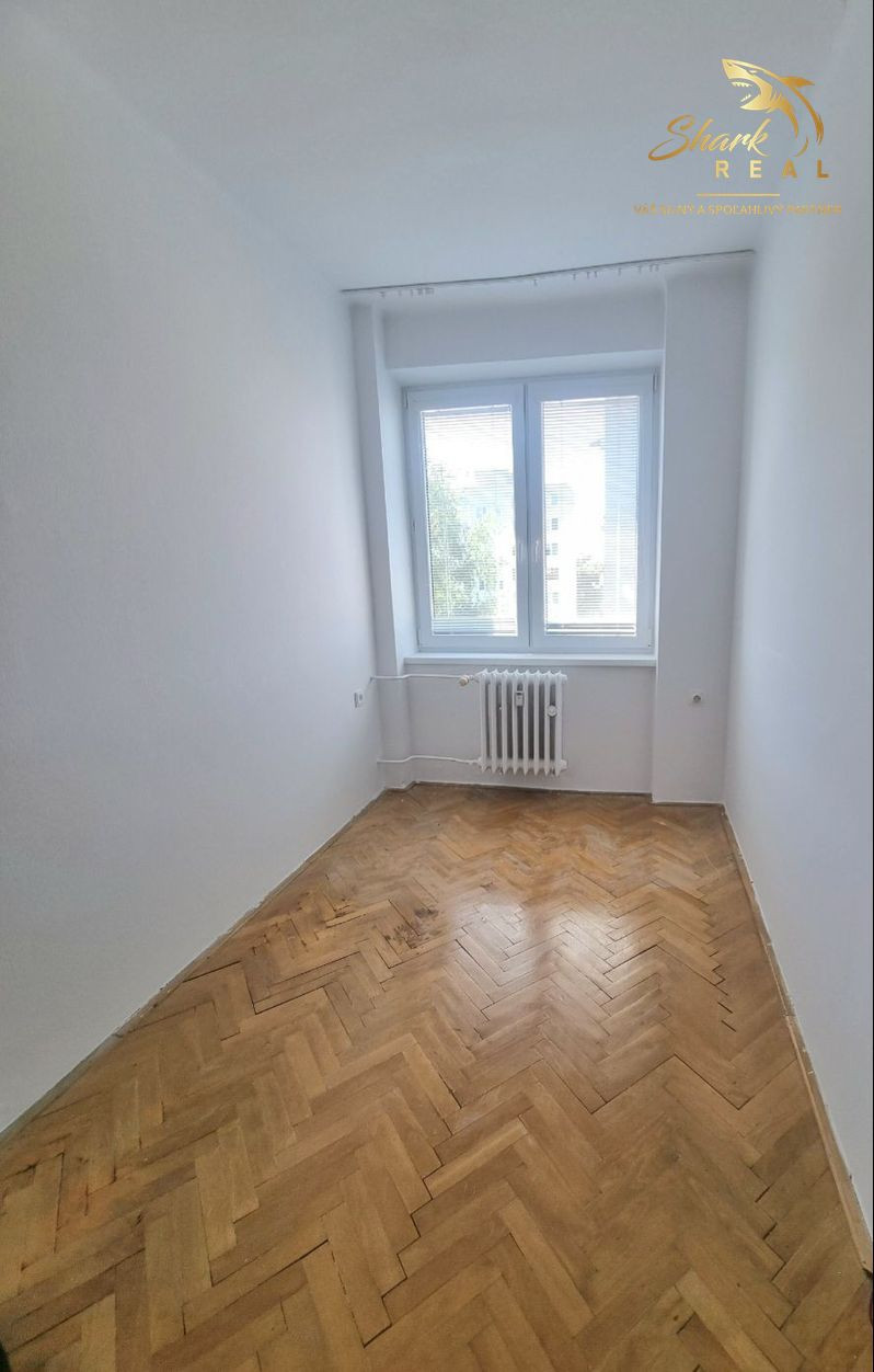 ZNÍŽENA CENA!!!Slnečný 2,5 izbový byt s krásnym výhľadom – okamžité nasťahovanie!!!