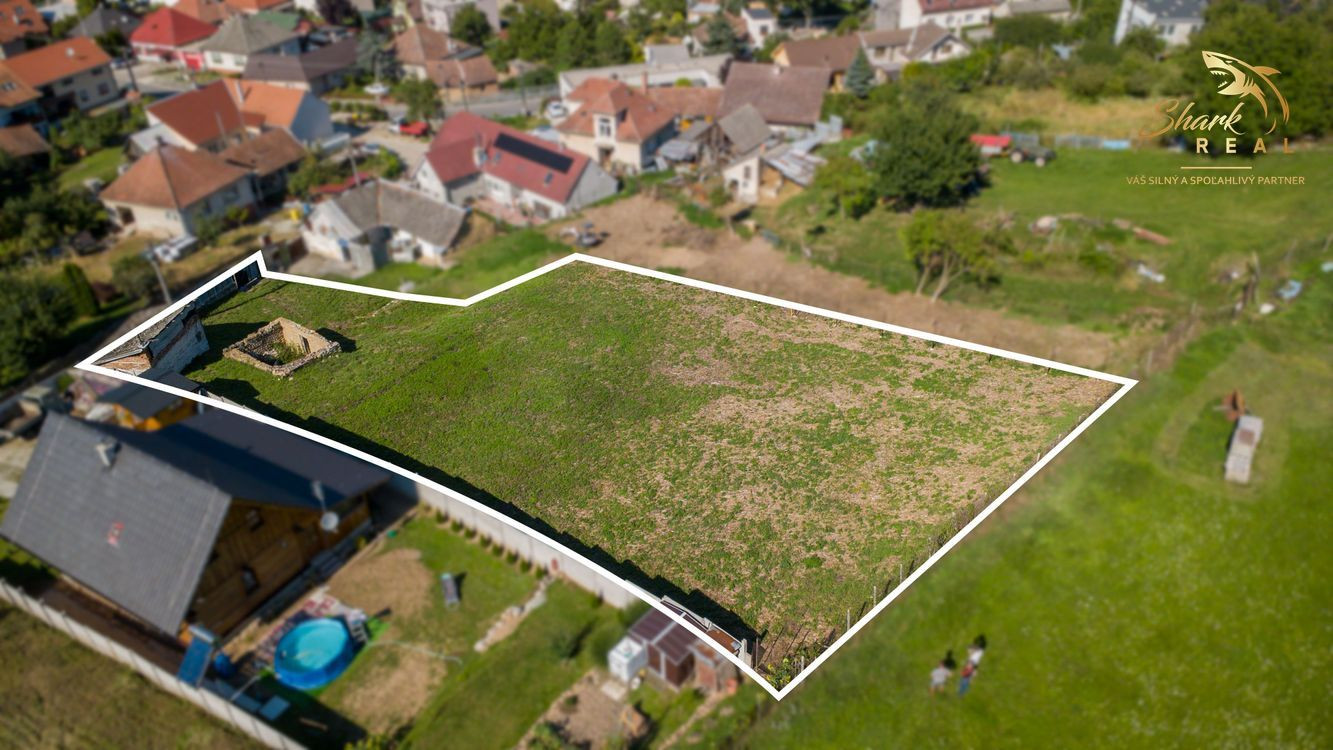 Atraktívny pozemok na Banke pri Piešťanoch