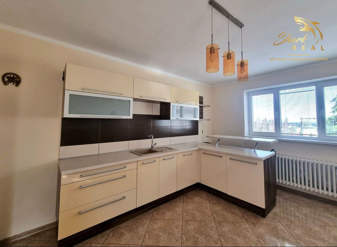 TOP CENA!!!  KRÁSNY DVOJPODLAŽNÝ RODINNÝ DOM V TICHEJ LOKALITE !!!!