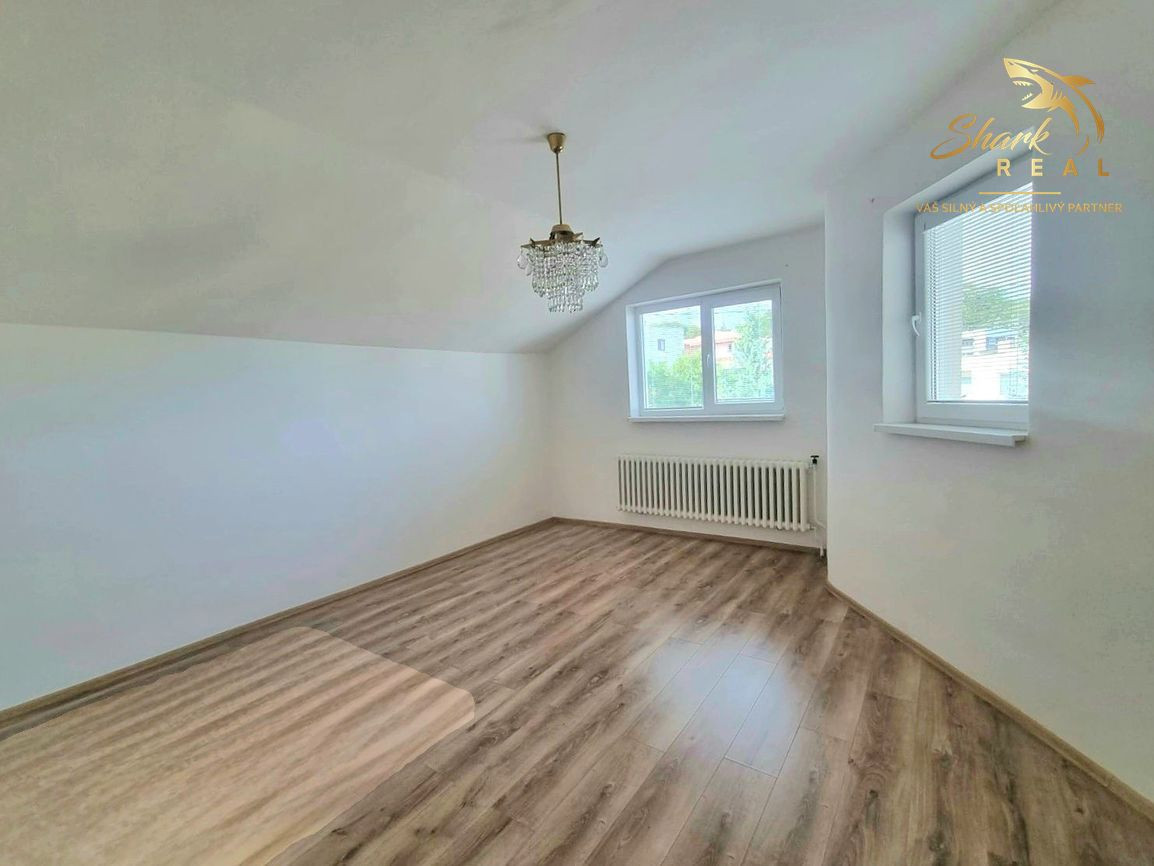 TOP CENA!!!  KRÁSNY DVOJPODLAŽNÝ RODINNÝ DOM V TICHEJ LOKALITE !!!!