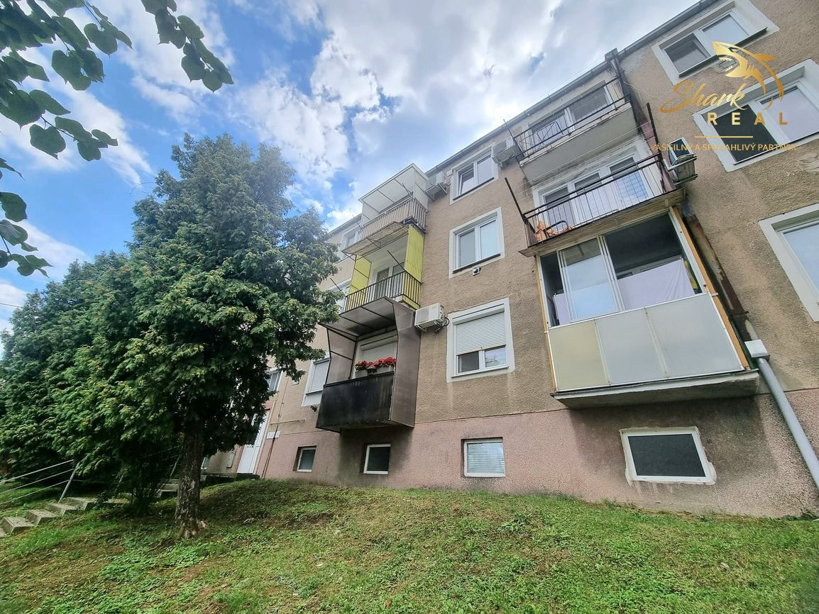 ZNÍŽENA CENA!!! 2-IZBOVÝ SLNEČNÝ BYT PO REKONŠTRUKCII !!! 