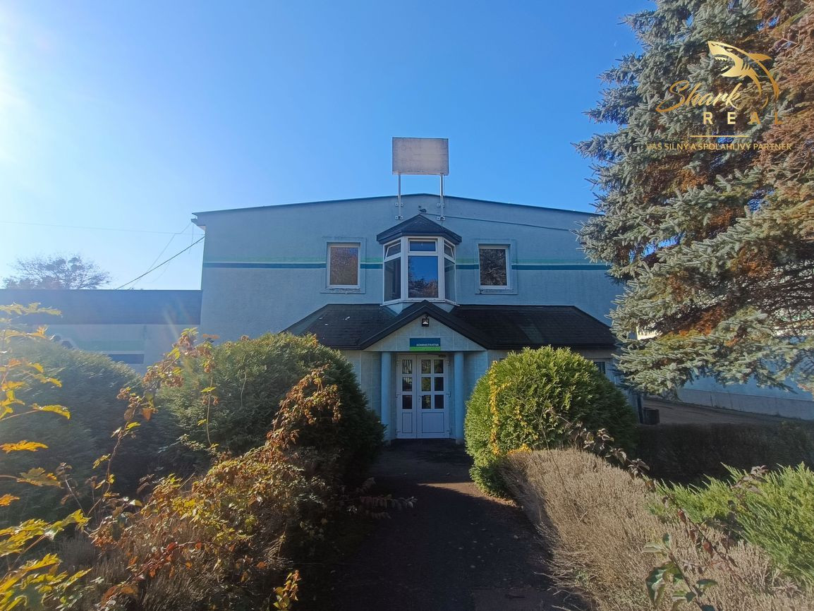 Administratívna budova