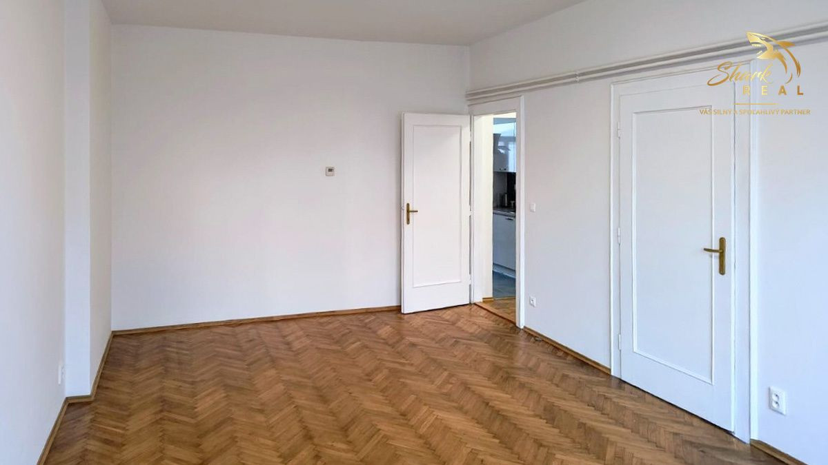 Prenájom 2,5 izbového bytu v centre Piešťan