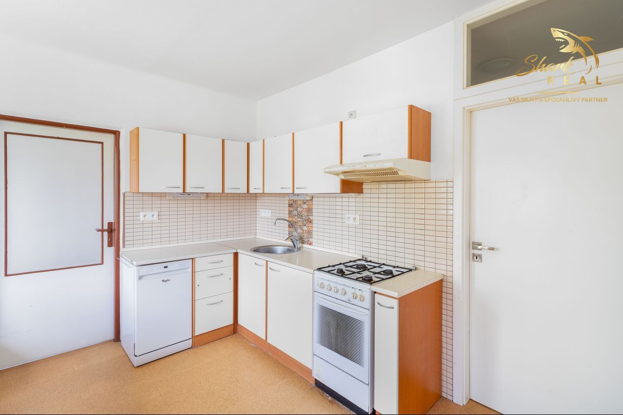 EXKLUZÍVNE - 3 izbový byt vo Vrbovom