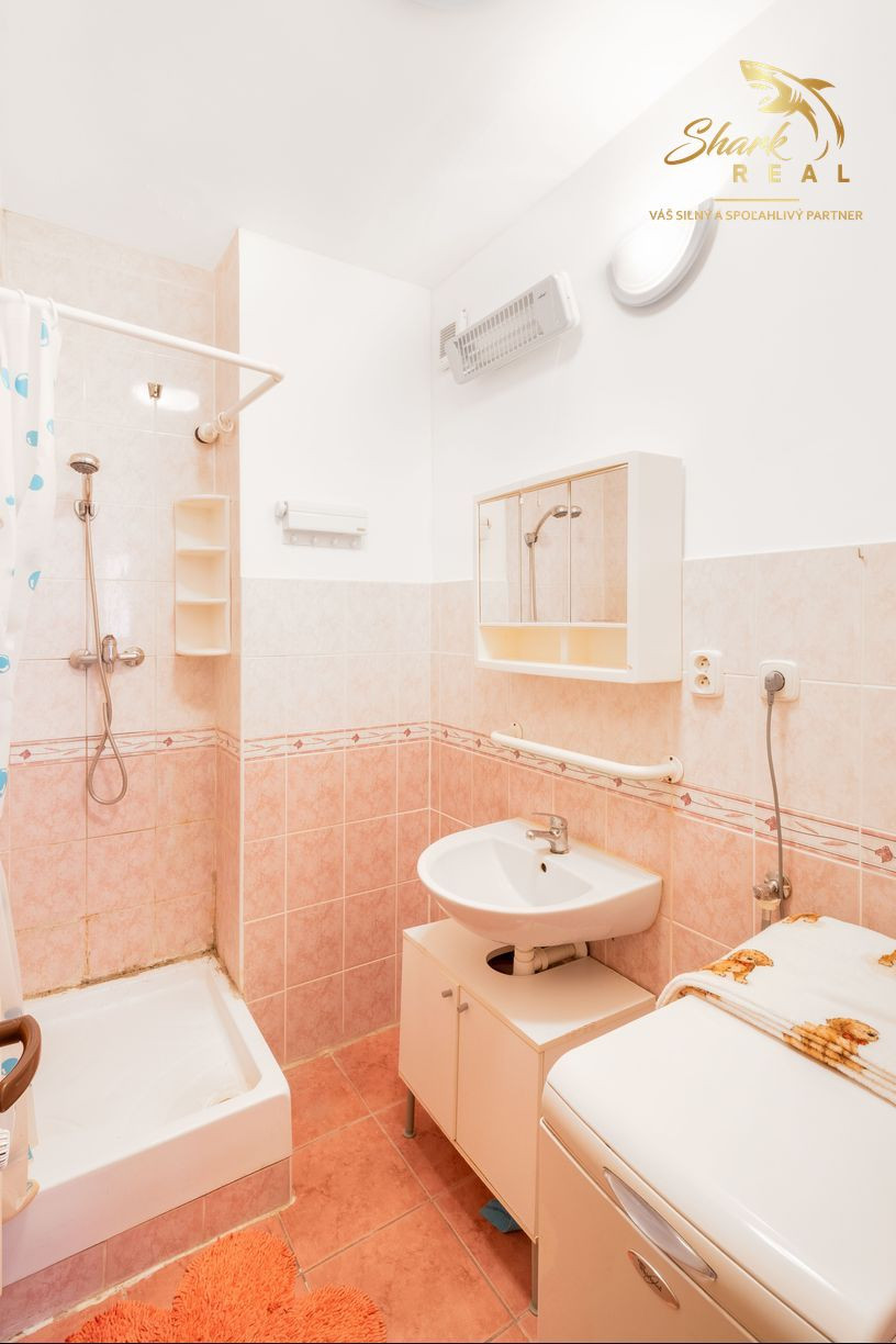 │EXKLUZÍVNE│Priestranný 2-izbový byt v tichej časti Piešťan