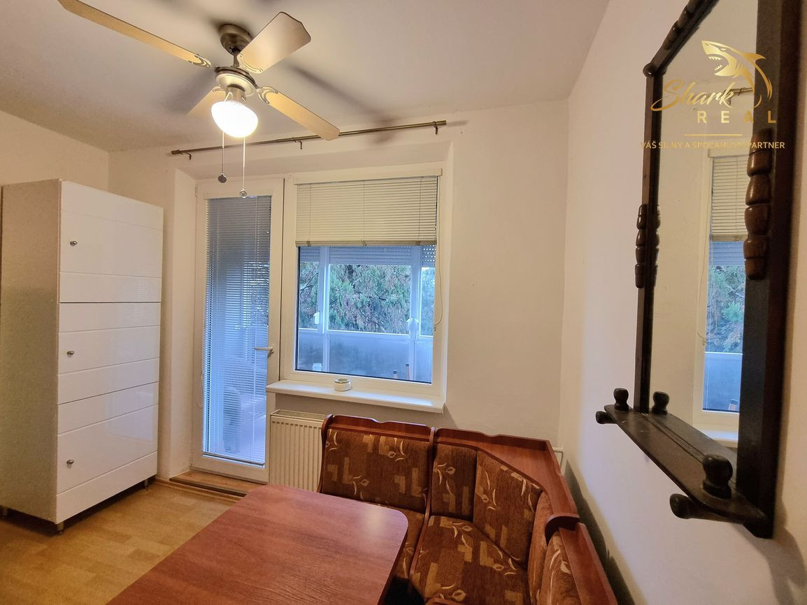  Zariadený 1 izbový byt ihneď k nasťahovaniu !!!